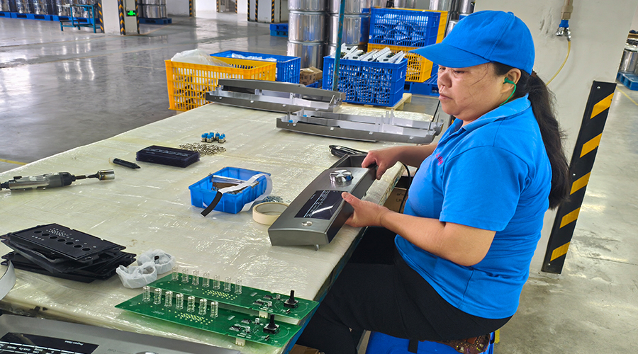 品質(zhì)源于嚴(yán)苛測試，金環(huán)電器的實驗室保障