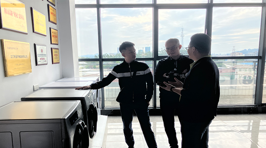 廣交會熱度延續(xù)，金環(huán)電器再迎考察團(tuán)