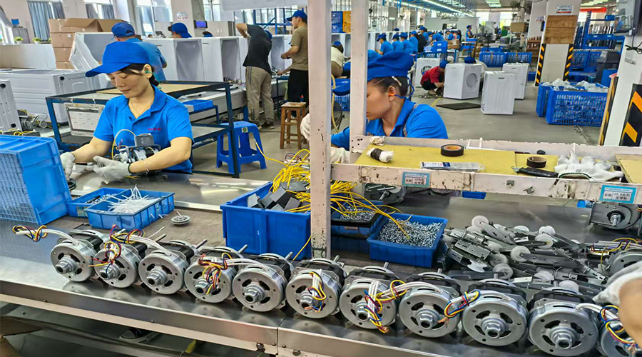 選擇靈活定制的合作伙伴，而非僅僅是制造商