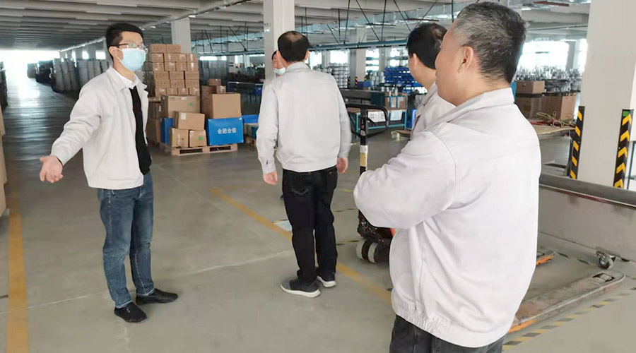 查隱患 防事故！金環(huán)電器領(lǐng)導(dǎo)開(kāi)展節(jié)前安全檢查